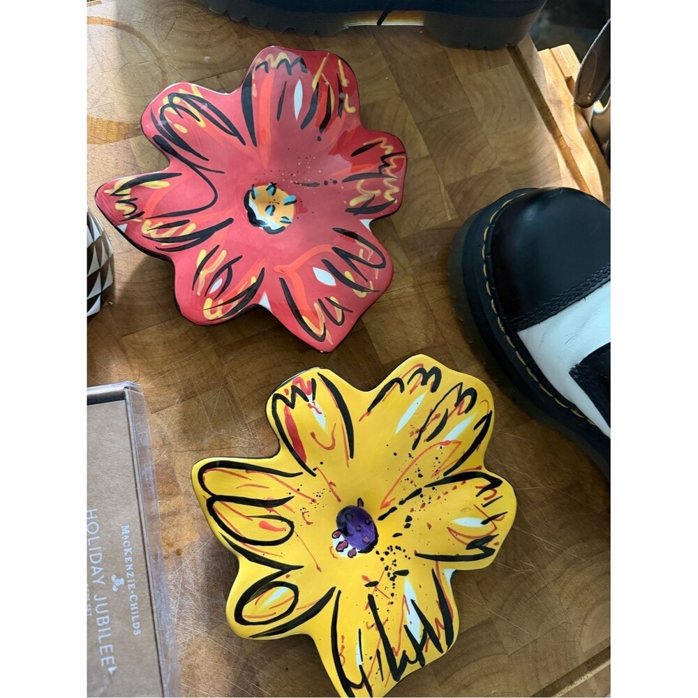 Painted Flower wall hangings - Red & Yellow Set Kathryn youngs by Ganz
